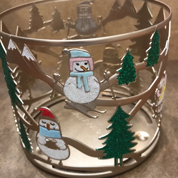 New BBW glitter snowman skiing 3wick candle holder - Picture 6 of 8